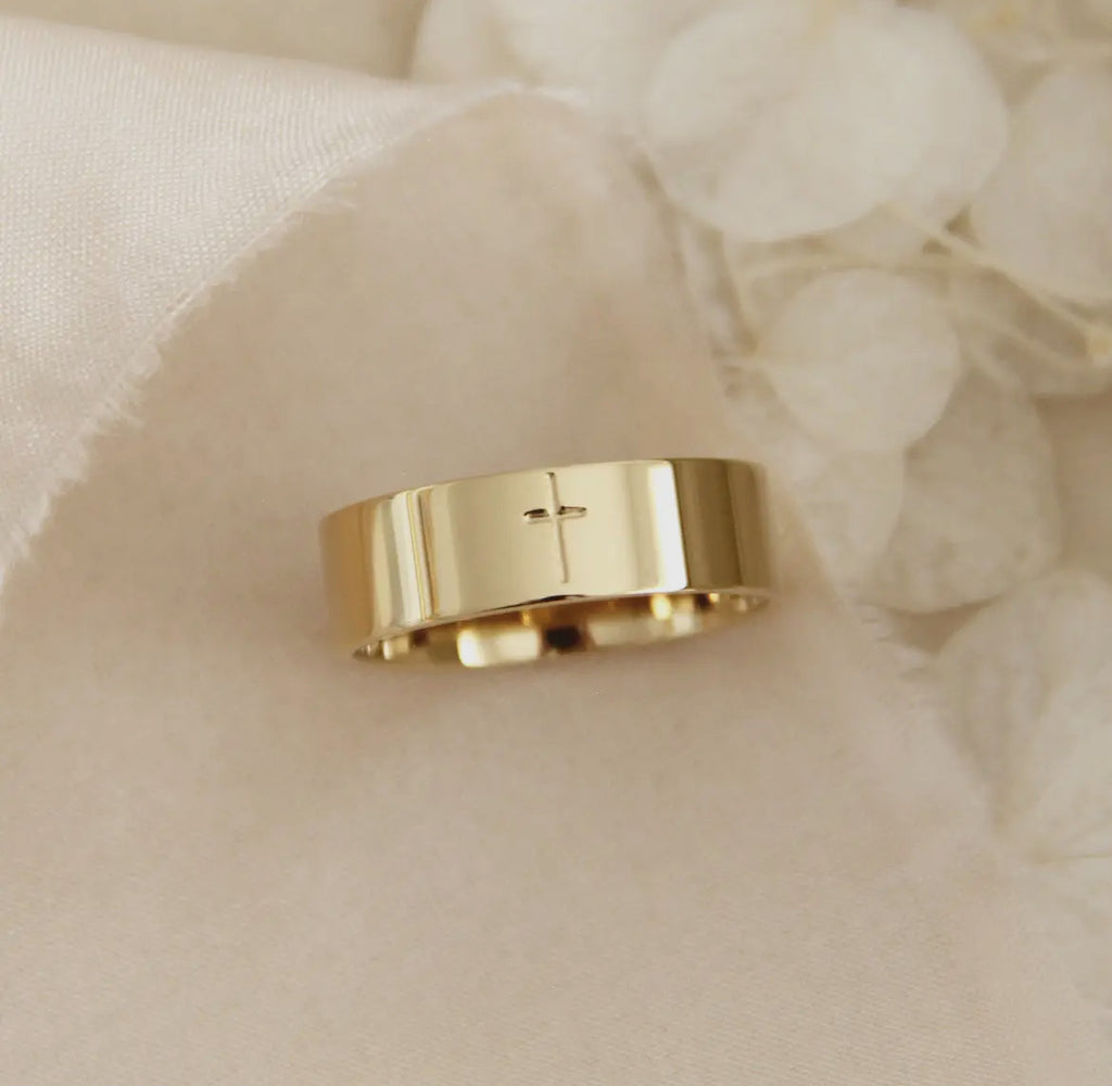 18K Gold Plated Engraved Cross Band Ring