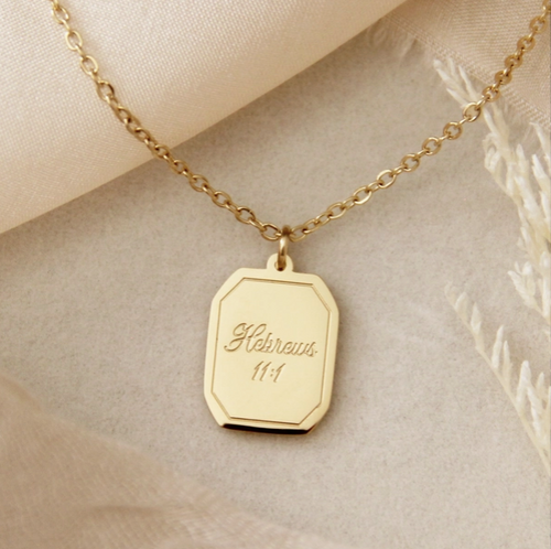 Gold necklace with a pendant